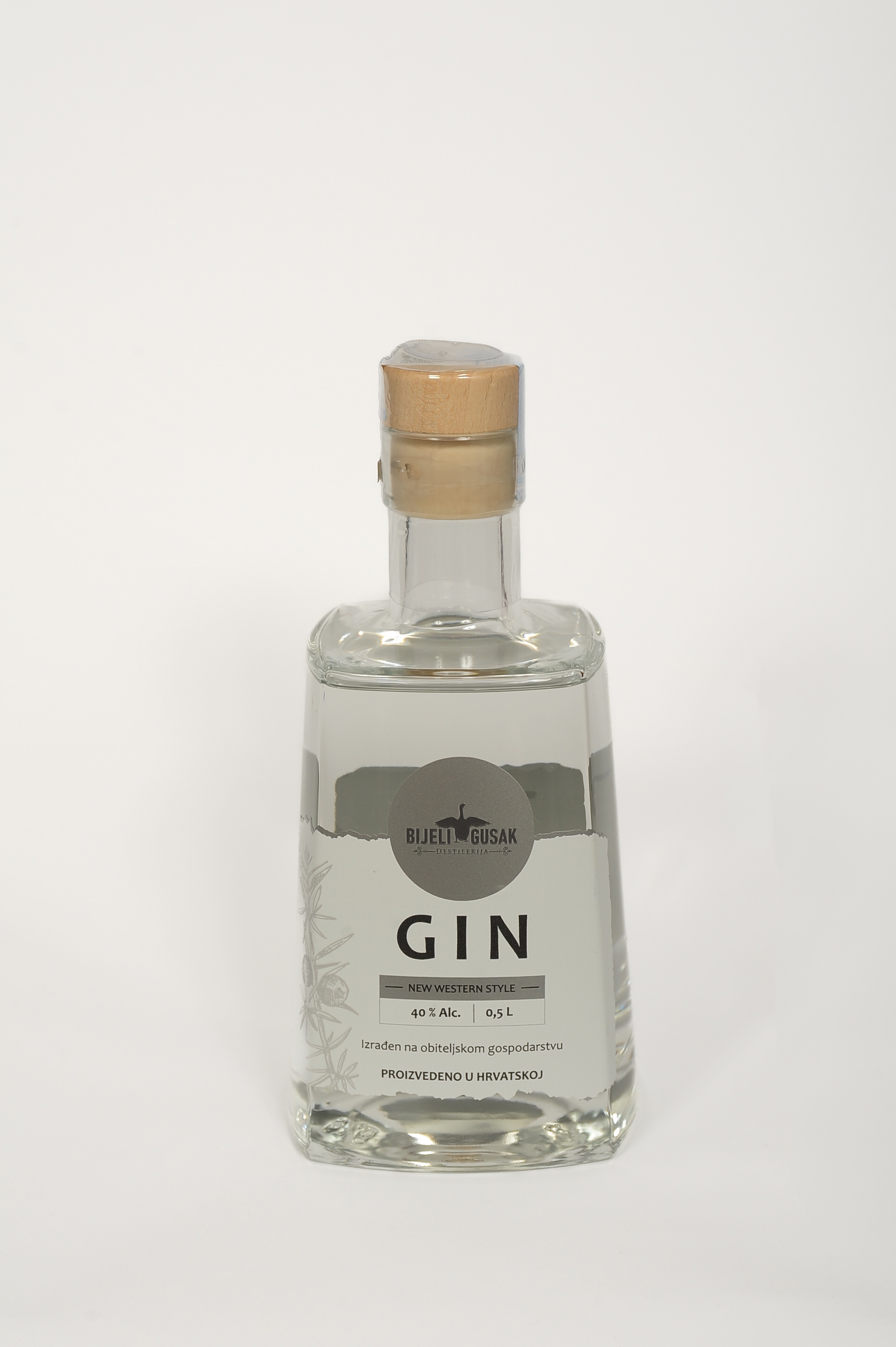 Gin Bijeli gusak - new western style 0.5 l