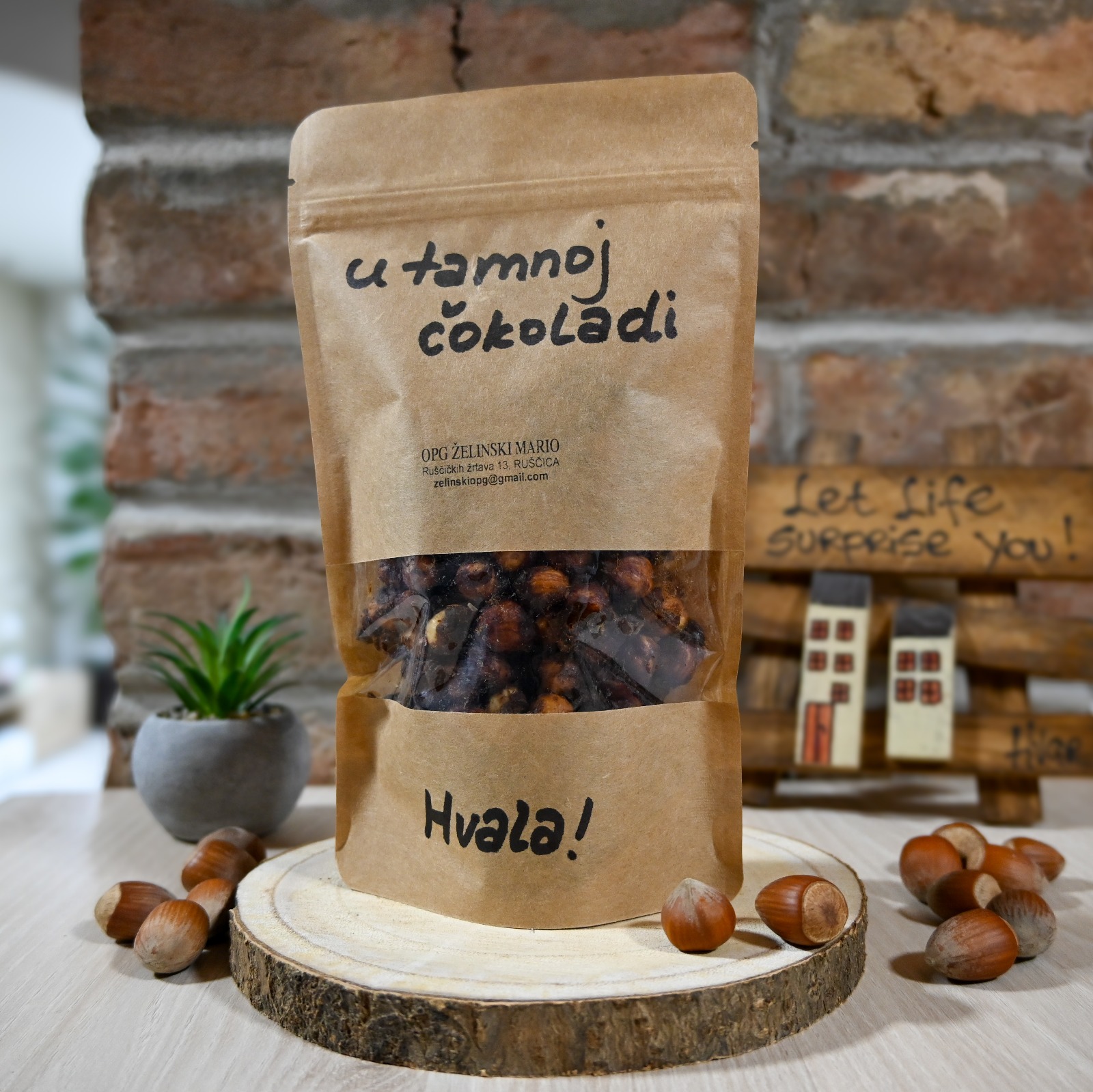 Lješnjak – tamna čokolada